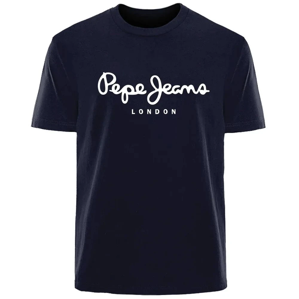 Street Fashion London 2026 - Pepe Jeans London women's logo short-sleeve