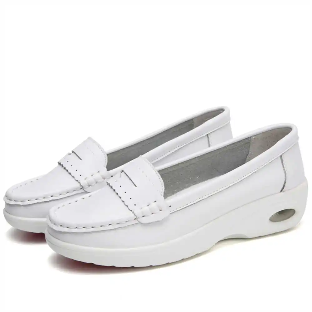 Thick Sole Slipon White Traine - đánh giá và giá Asian Street Fashion Girls