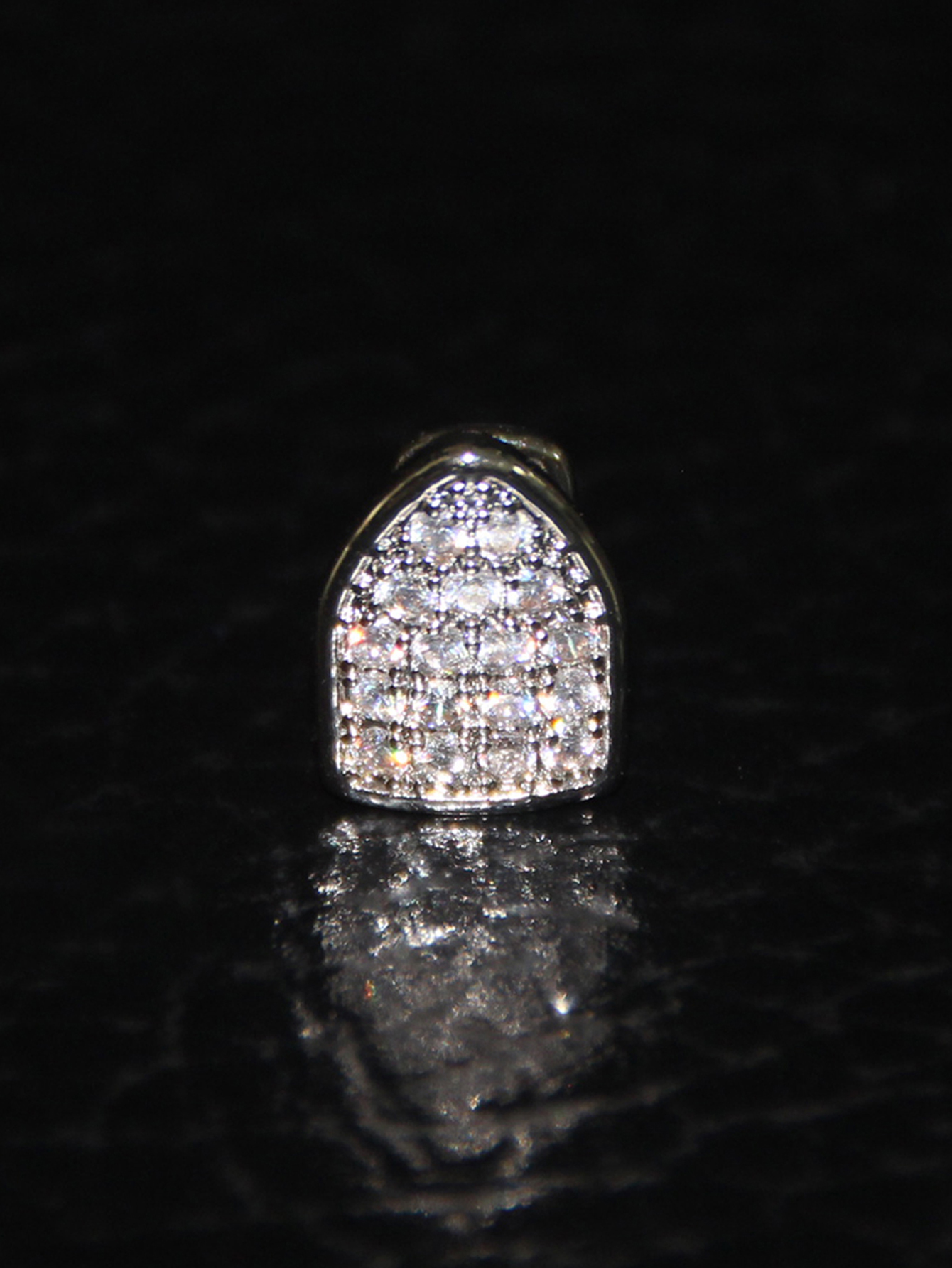 1pc Full Zircon Inlaid Teeth D - đánh giá và giá Street Fashion Jewelry
