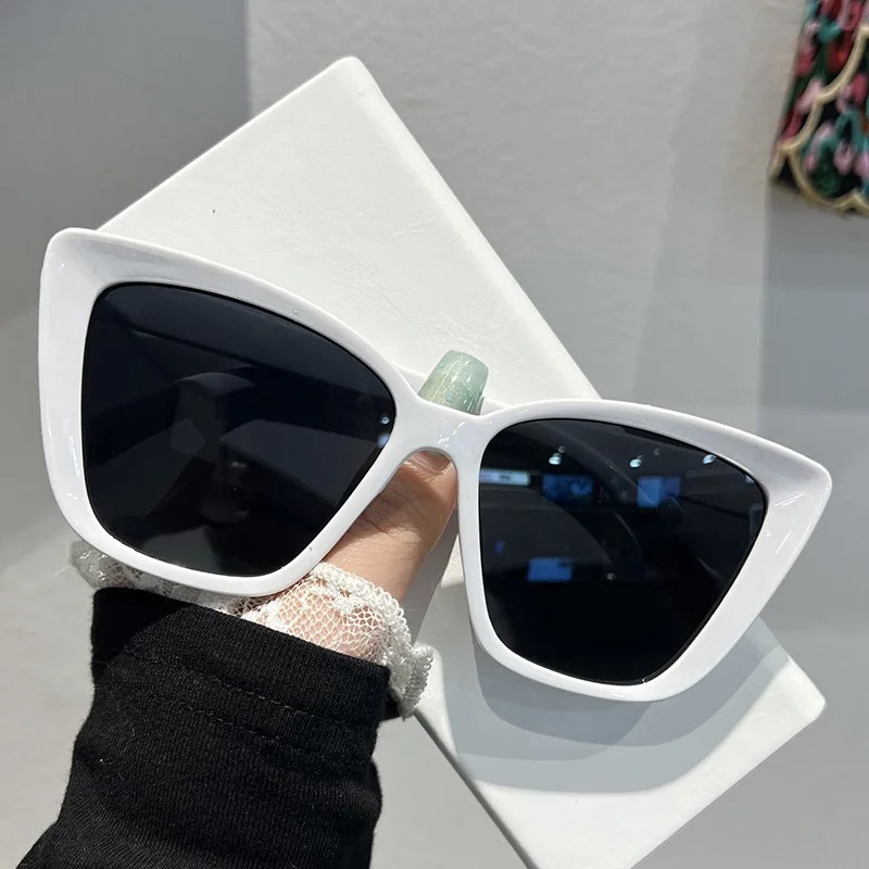 Trendy Cat Eye Sunglasses for  - đánh giá và giá Street Fashion Glasses