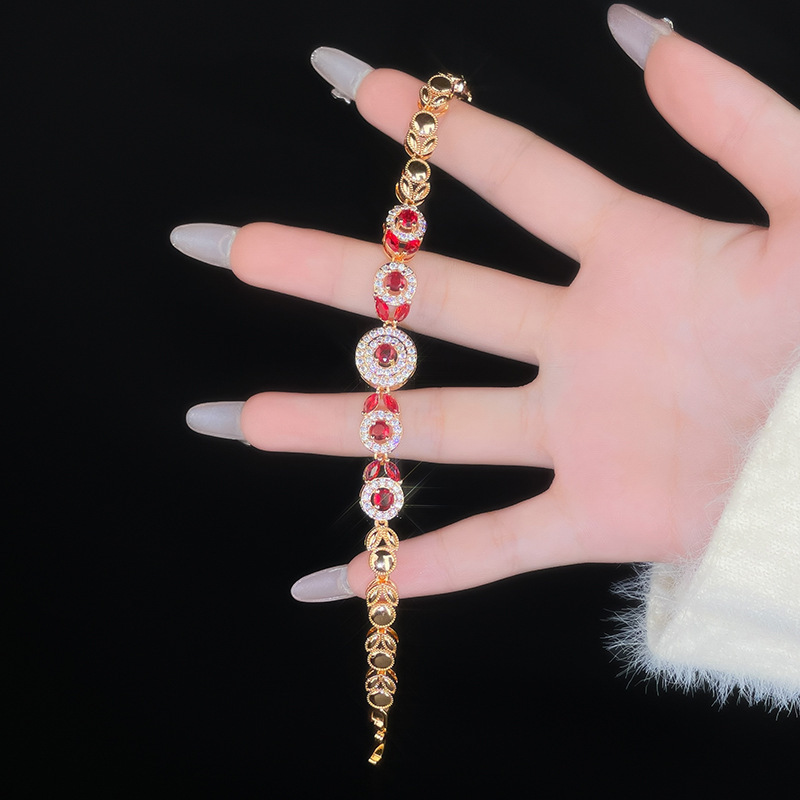 Red Zirconia Bracelet Women's  - đánh giá và giá Street Fashion Jewelry