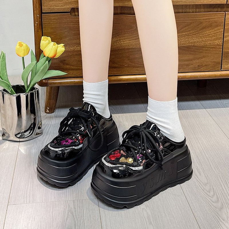 2026 Women Walking Slippers Su - đánh giá và giá Street Fashion Walk